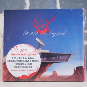 10 000 Hz Legend (20th Anniversary Edition) (01)